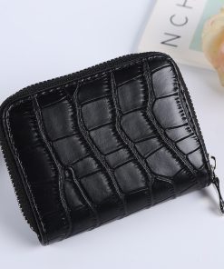 N60441   cardholder 8 x 11 x 1cm
