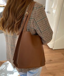 handbag 22.0 x 23.0 x 14.0cm