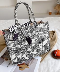 2 color M46118 handbag 20.5x13.5x12cm