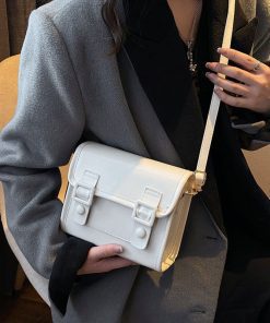 M44925 Woman handbag