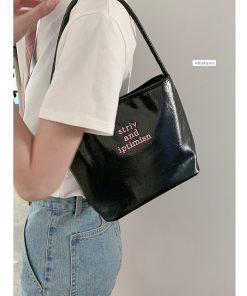 M22839 M22838 M40995 woman Handbag 31 x 28 x 14cm