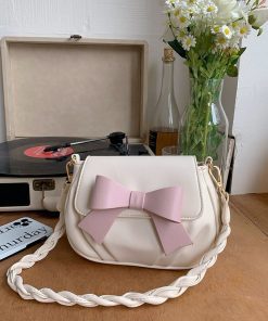M82465 woman Handbag 12.5 x 17.6 x 6cm