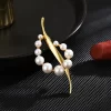Classic Four-pointed Stars Brooch QTXZ-9110089