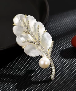 Chain Pendant Pearl Brooch QTXZ-9110083
