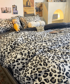 Fashion Washable Silk Digital Bedding Sets(1 Quilt,1 Sham,2 pillow cases)SJT-986069