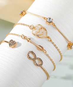 Classic Bracelet With Flowers Pendants VVSL-9110073